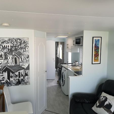 Отель Hemsby Static Caravan In Norfolk Quiet Site Great Location Экстерьер фото