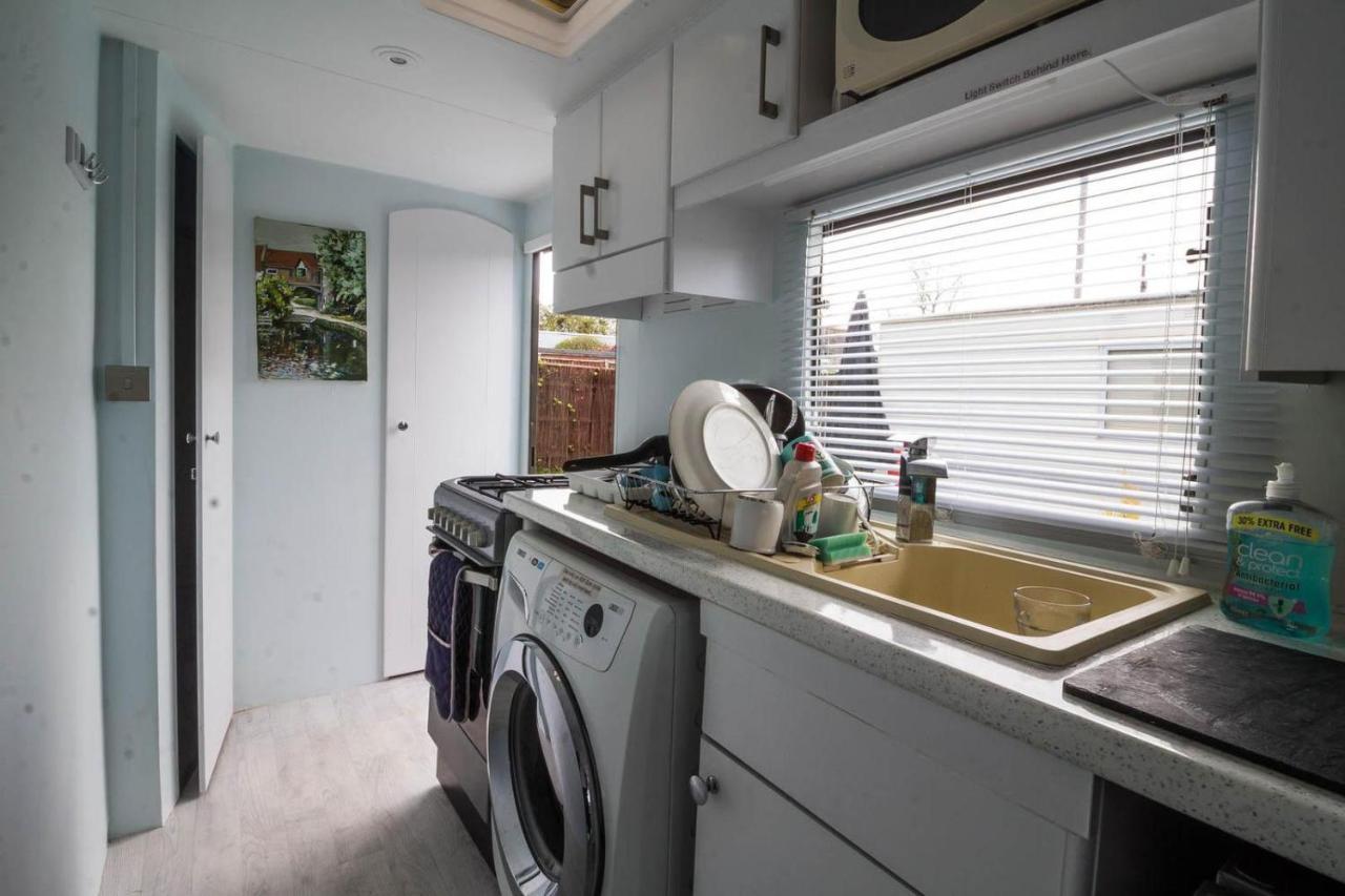 Отель Hemsby Static Caravan In Norfolk Quiet Site Great Location Экстерьер фото